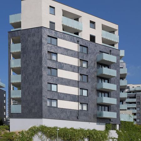 Citywest Apartments Prag Exterior foto