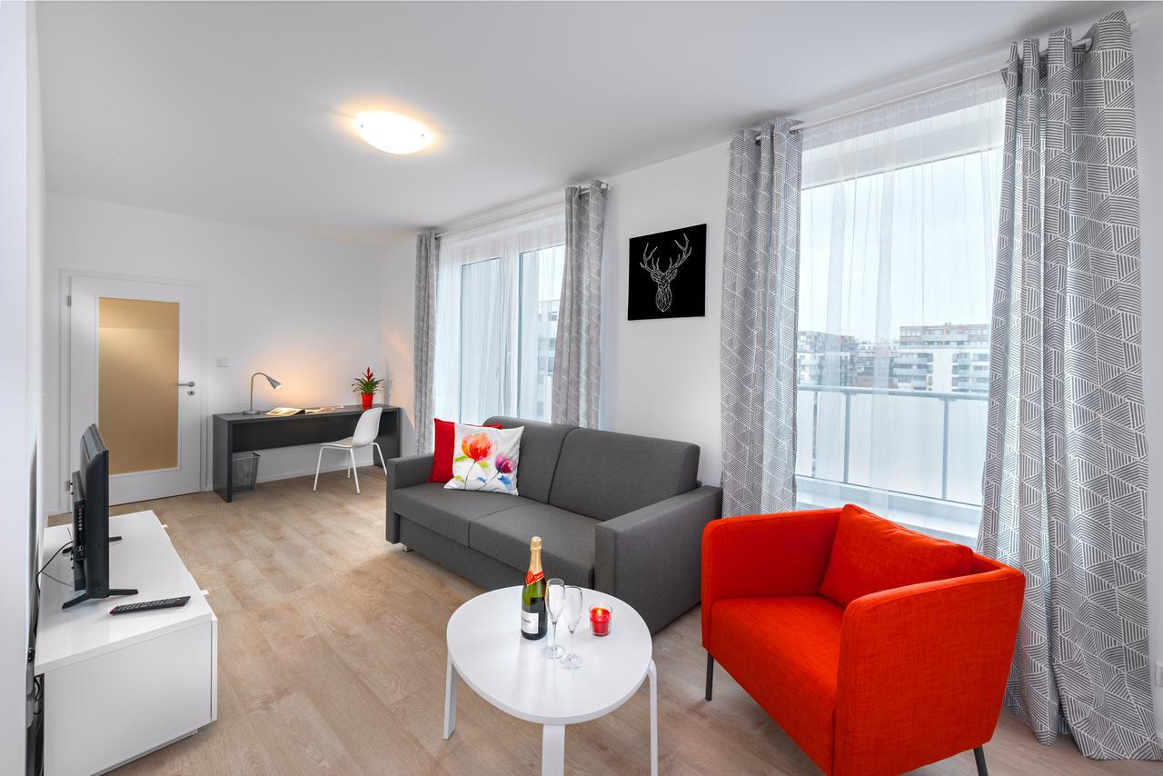 Citywest Apartments Prag Exterior foto