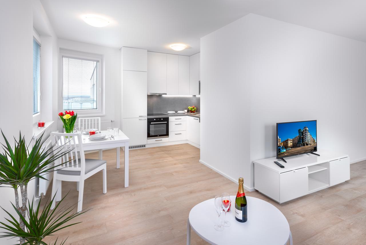 Citywest Apartments Prag Exterior foto