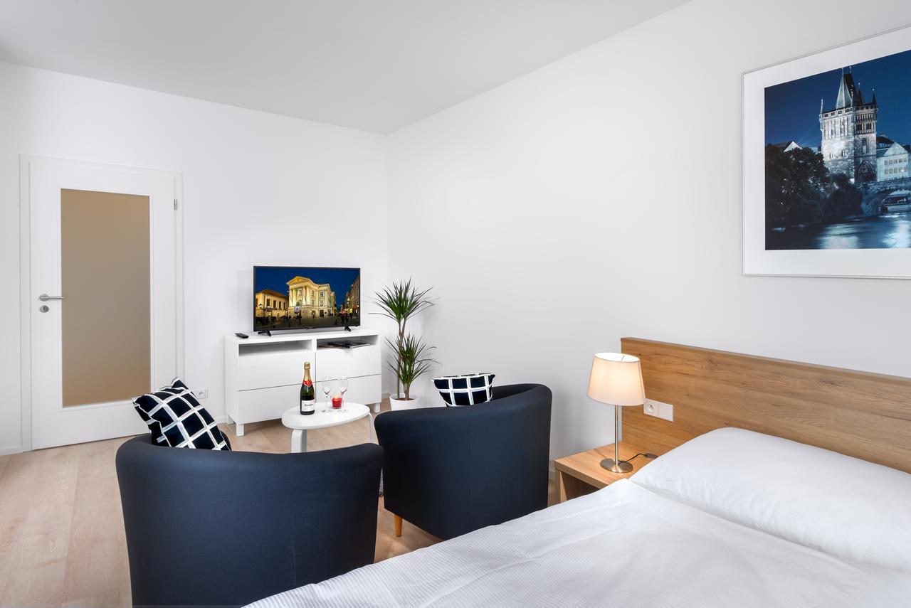 Citywest Apartments Prag Exterior foto