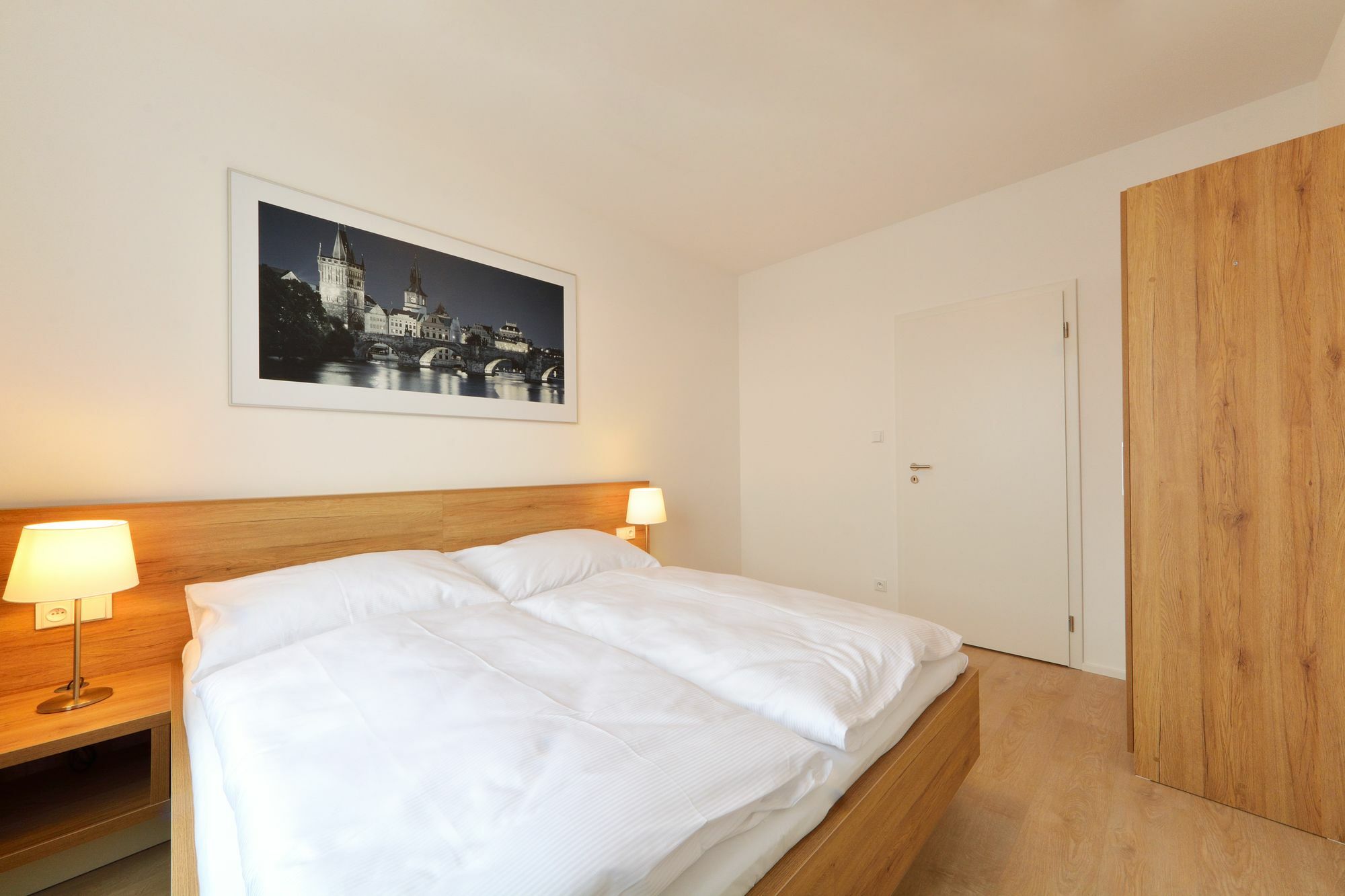 Citywest Apartments Prag Exterior foto